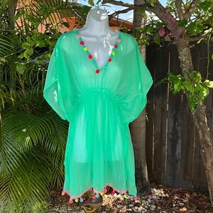 CRUISE CLUB Pom Tassel Cover Up size One Size Fits Most